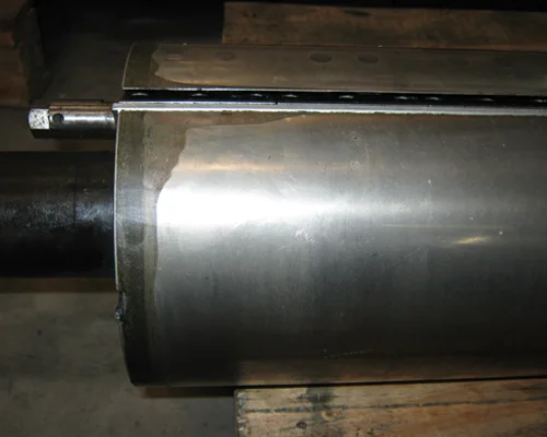 cylinder mesin cetak offset korosi.